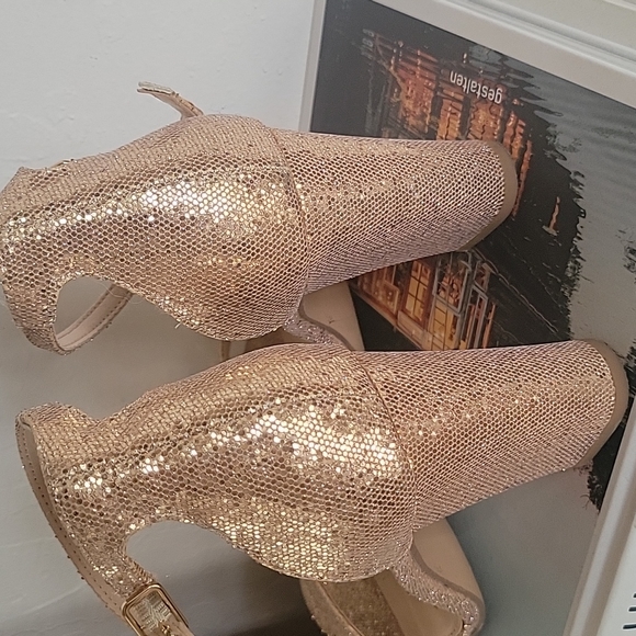 Gold wedge heels- glittery sparkly - Picture 7 of 7